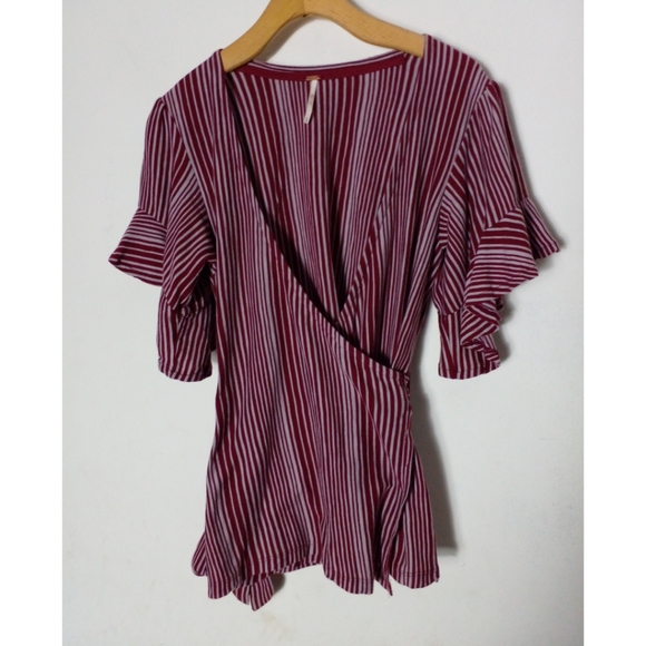 Free People Wrapped Around My Finger Top - Picture 2 of 8